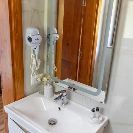 Sofra Kelmendit ゲストハウス