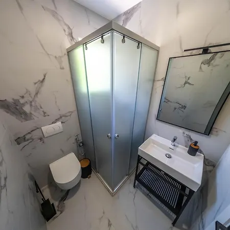 Sofra Kelmendit ゲストハウス