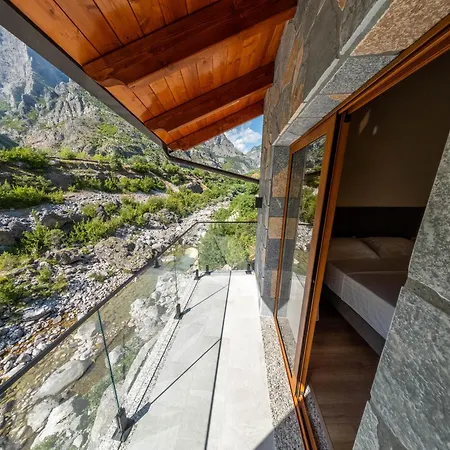 Sofra Kelmendit Konukevi