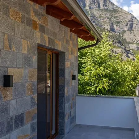 Pensjonat Sofra Kelmendit 4*